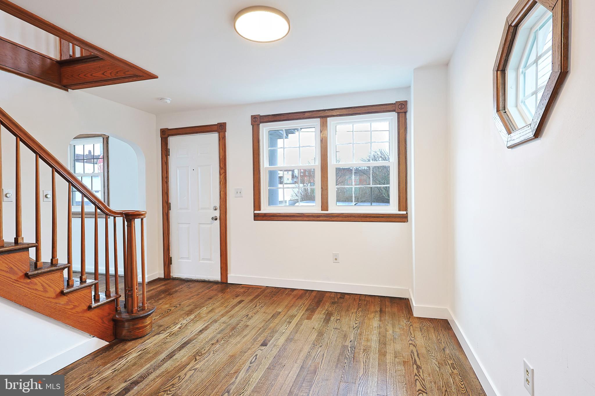 SOUTH END - Residential