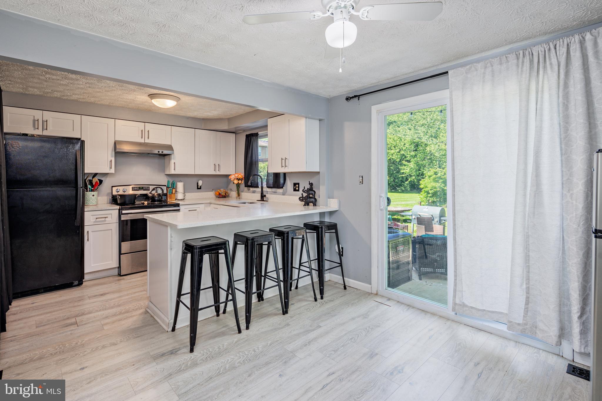 GREENBRIER HILLS - Residential