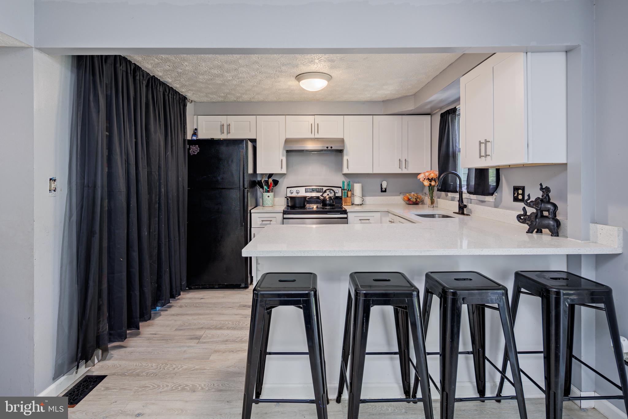 GREENBRIER HILLS - Residential