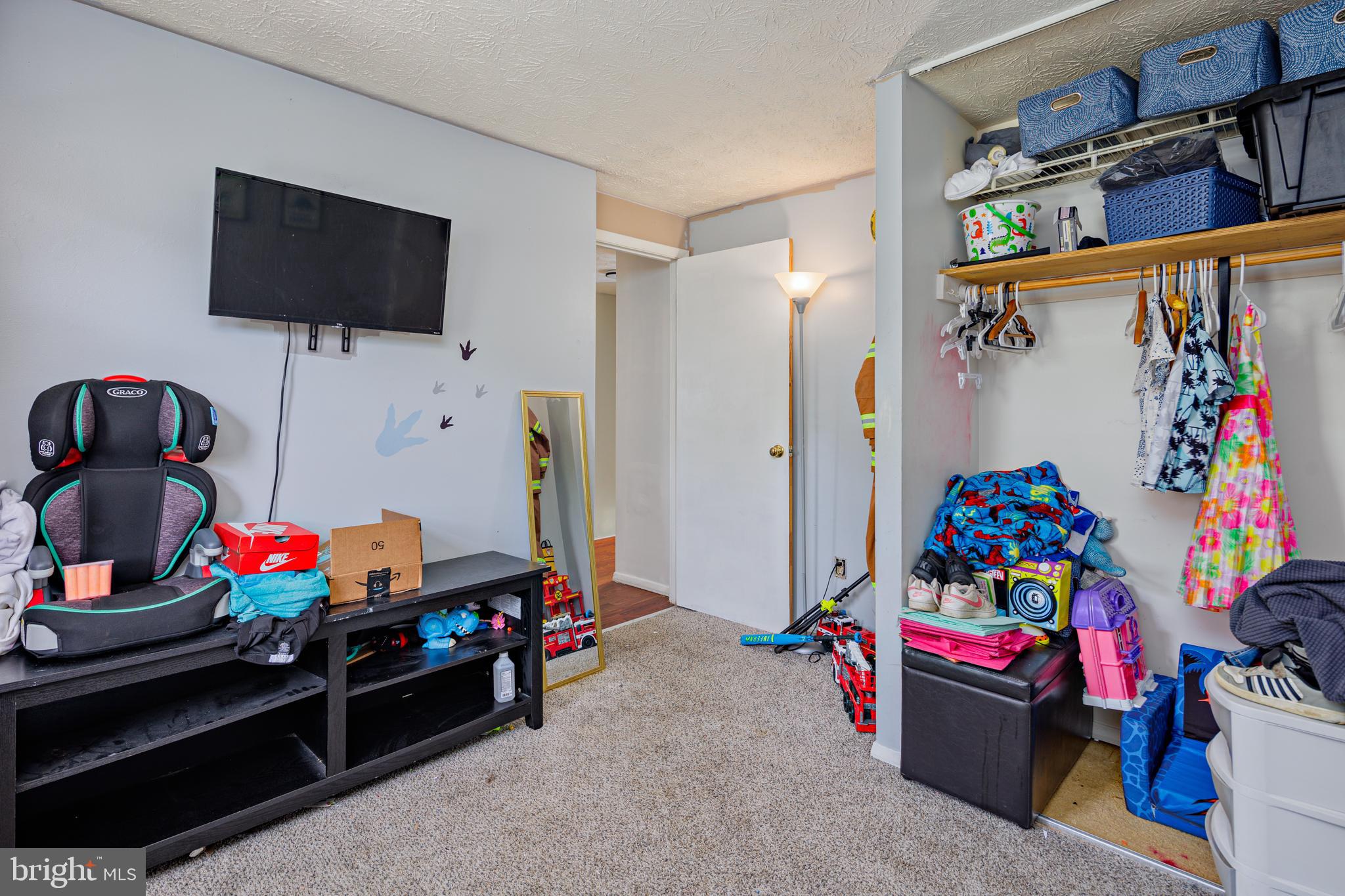 GREENBRIER HILLS - Residential