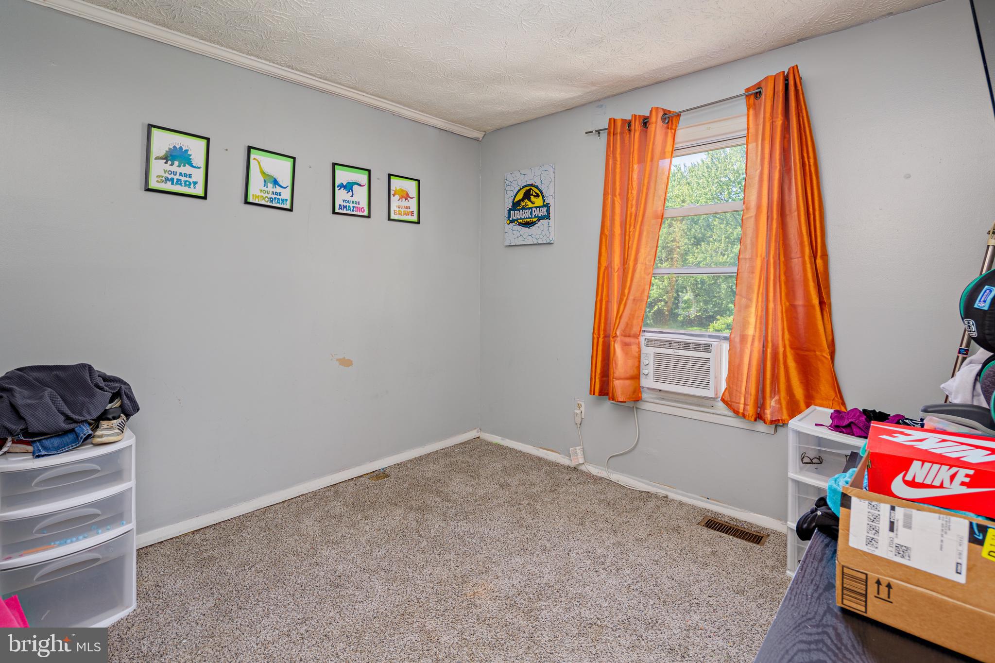 GREENBRIER HILLS - Residential