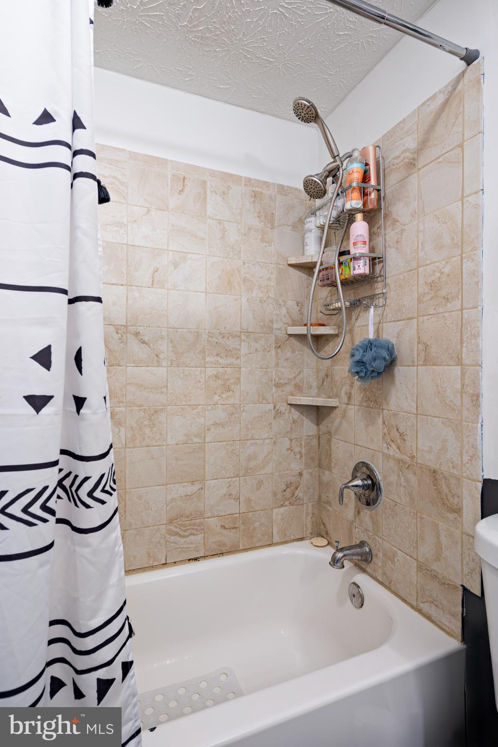 GREENBRIER HILLS - Residential