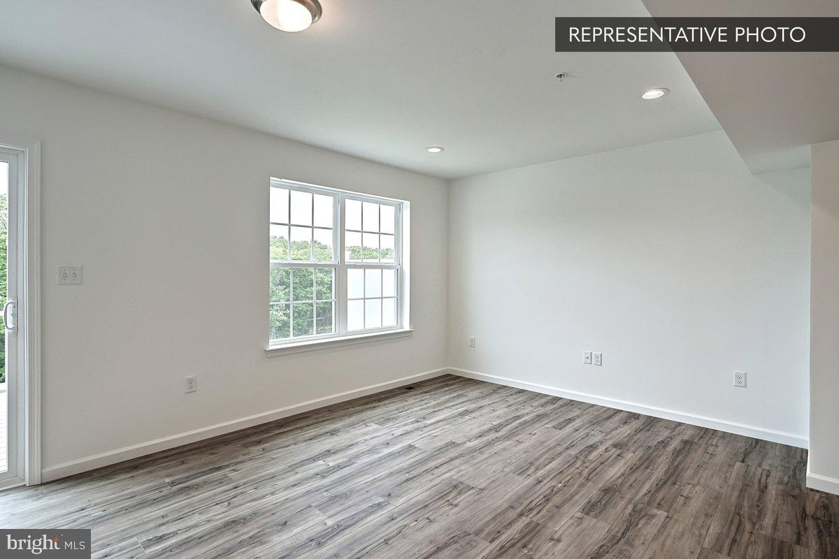 HARVEST MEADOWS - Residential