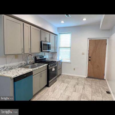 PENROSE - Residential Lease