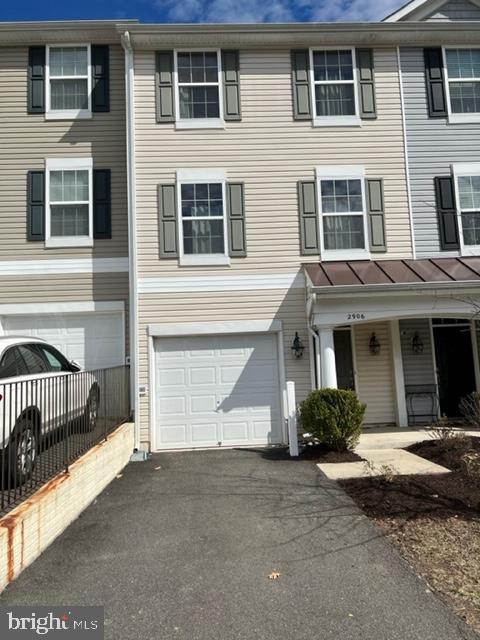 RIVER OAKS - Residential Lease