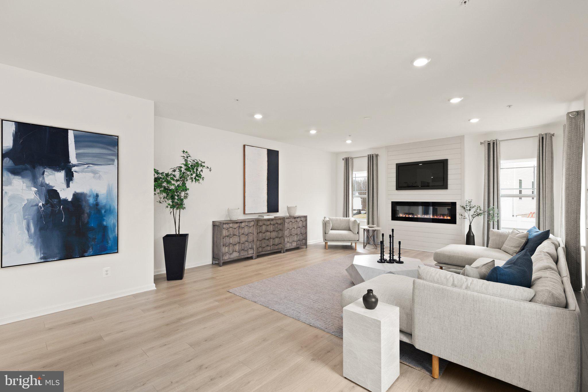 LIBERTY GROVE - Residential