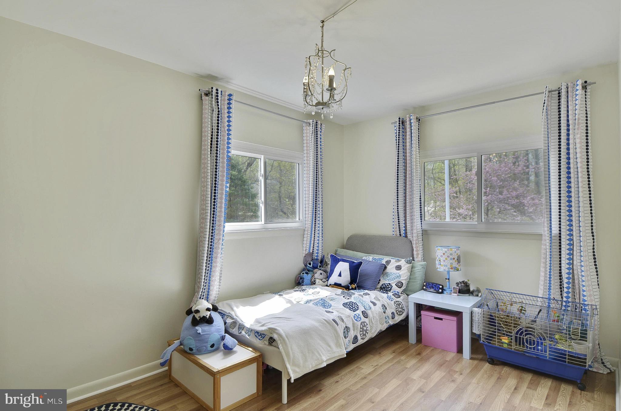 LOTHIAN WOODS - Residential