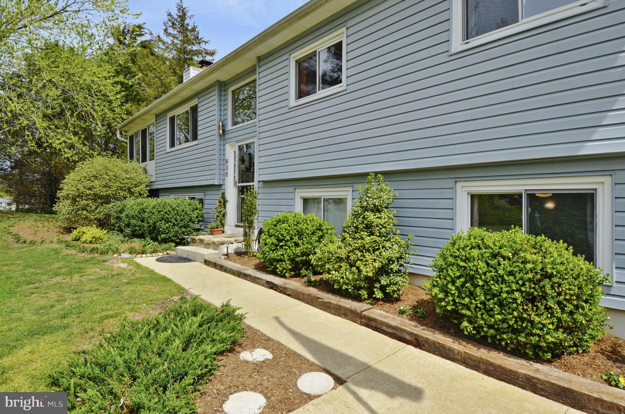 LOTHIAN WOODS - Residential