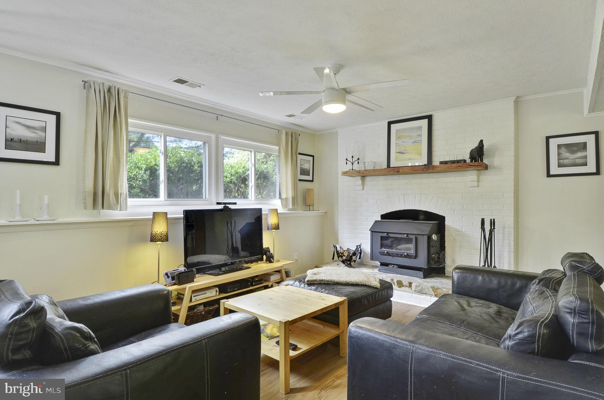 LOTHIAN WOODS - Residential