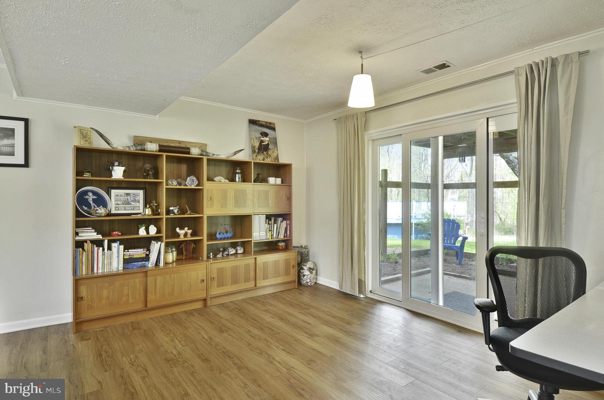 LOTHIAN WOODS - Residential