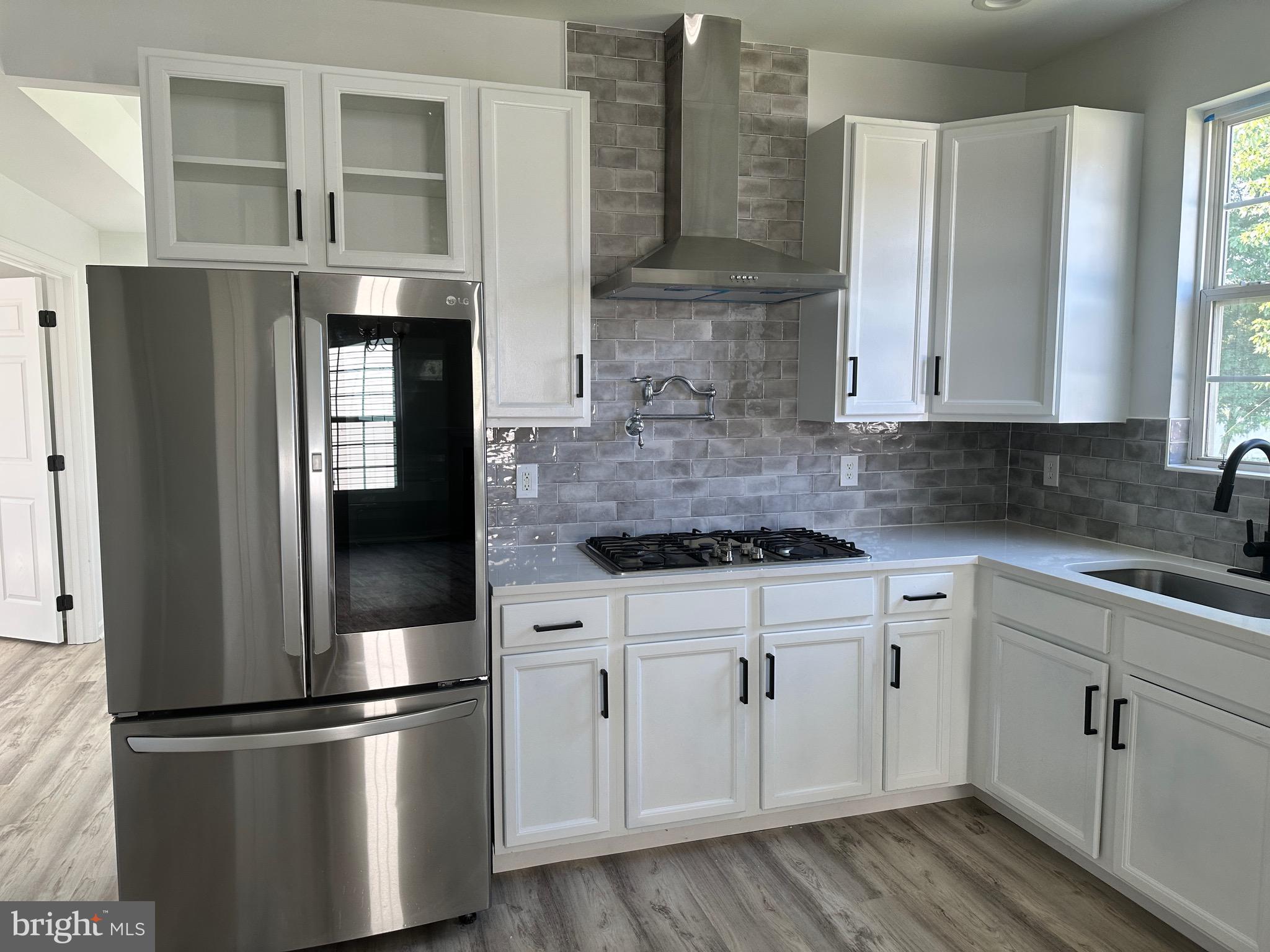 GARDEN ESTATES - Residential