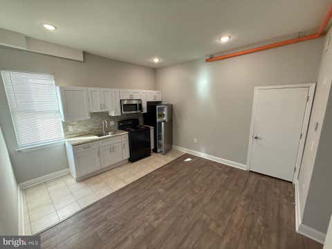 Condo For Rent - 4028 W Girard Avenue #2<br/> PHILADELPHIA, PA 19104