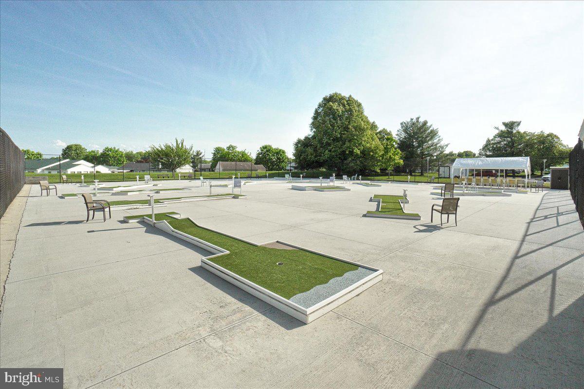 CRESTWOOD VILLAGE - Residential