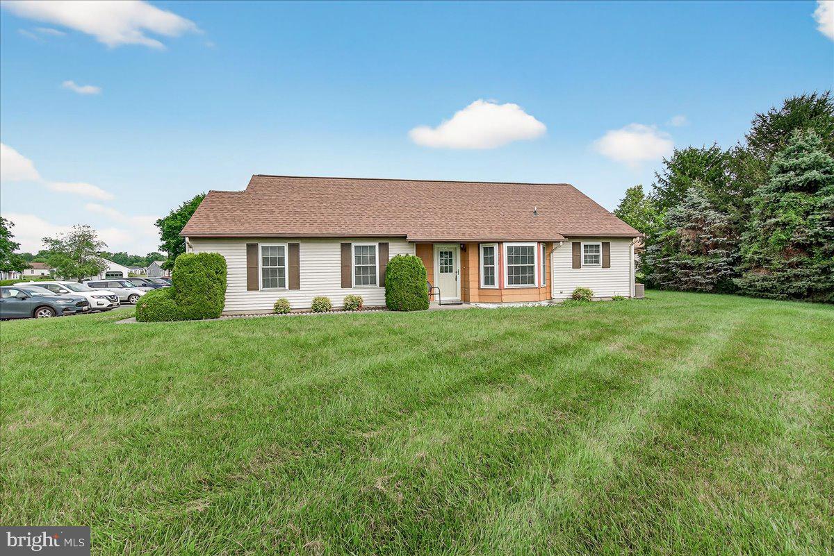 CRESTWOOD VILLAGE - Residential