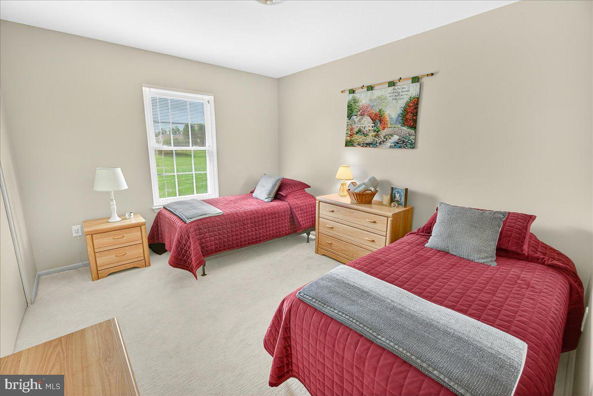 CRESTWOOD VILLAGE - Residential