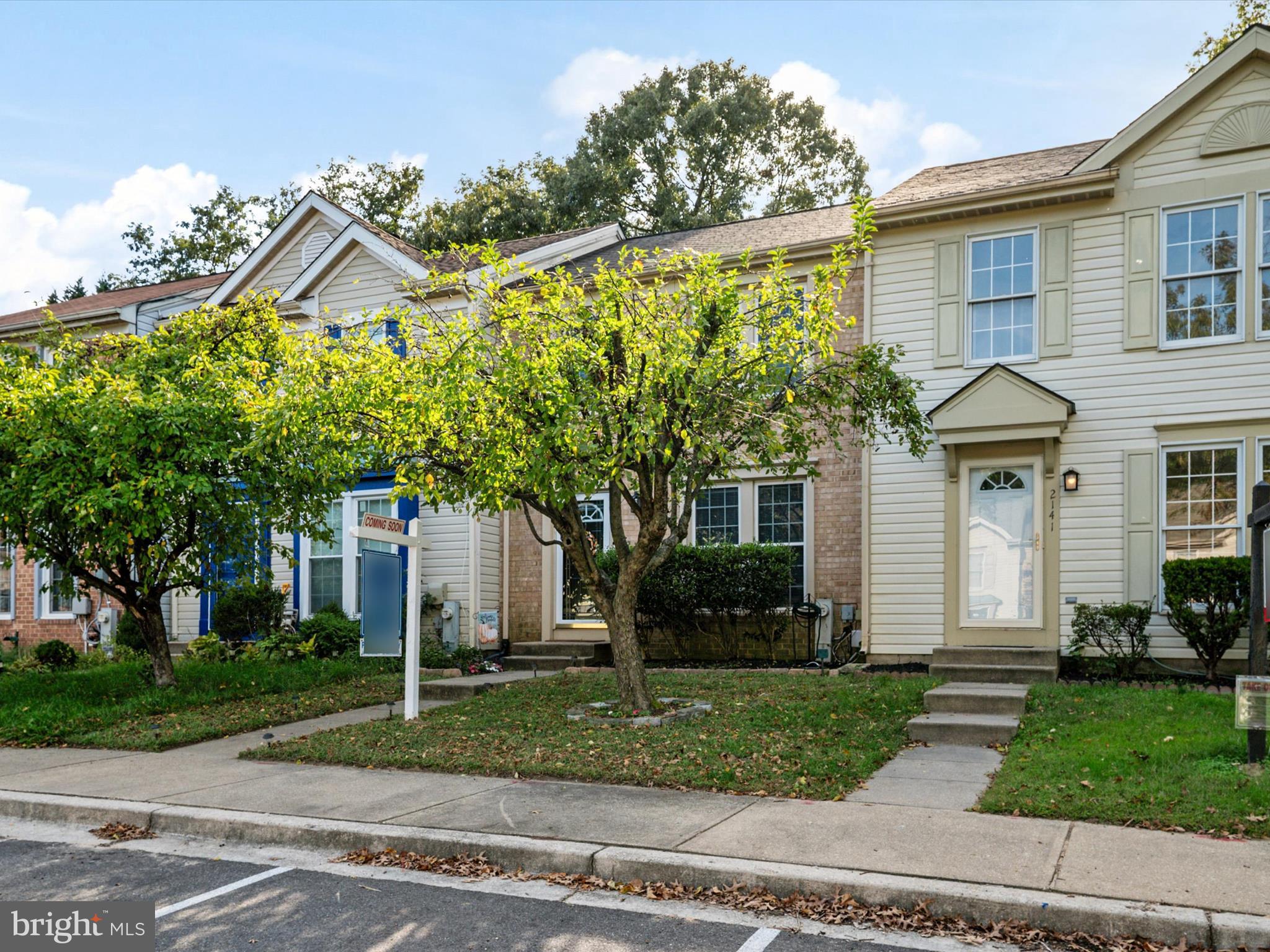 SEVEN OAKS - Residential