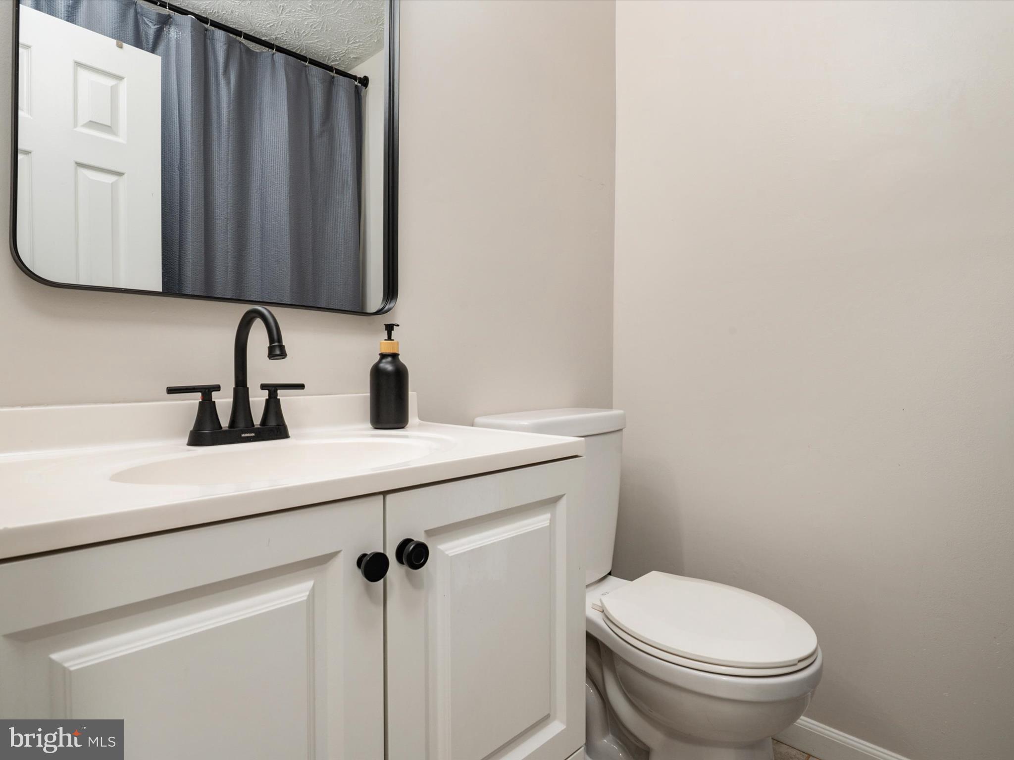 SEVEN OAKS - Residential