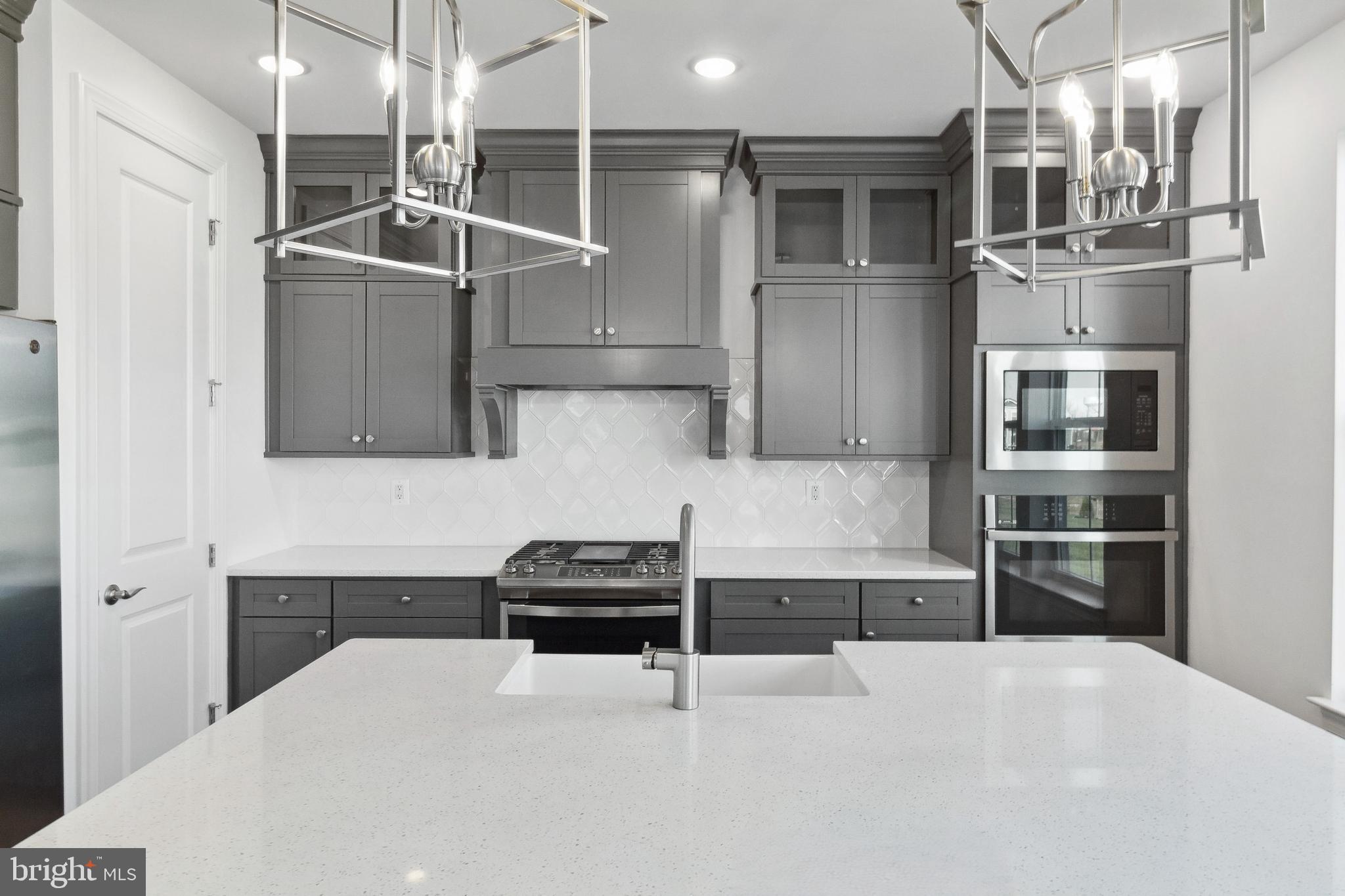 PLEASANTON - Residential