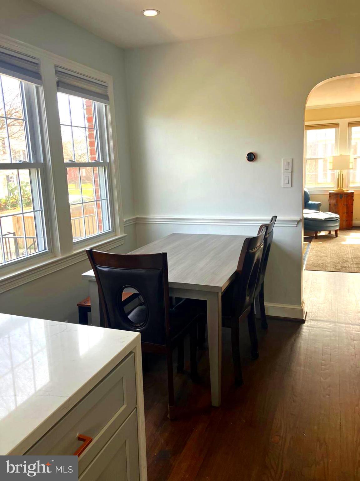 ARLINGTON HEIGHTS - Residential Lease