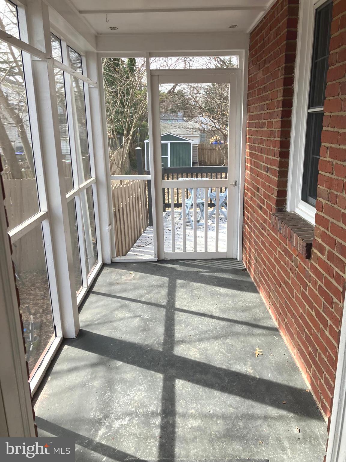 ARLINGTON HEIGHTS - Residential Lease