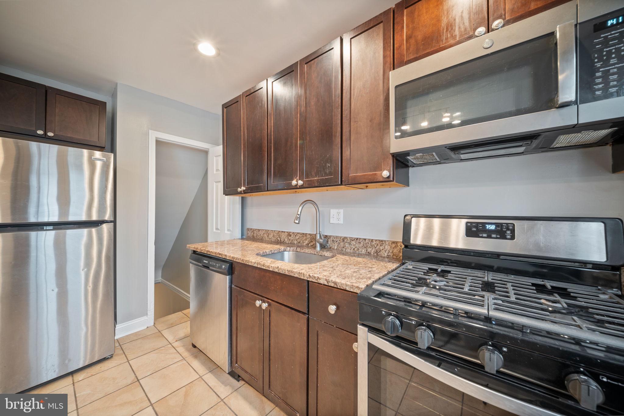 MIDDLESEX - Residential