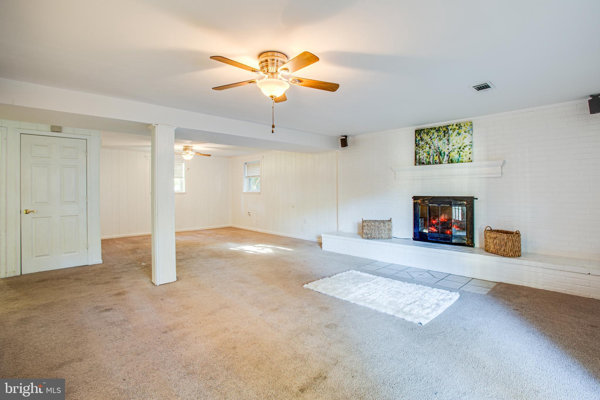 AQUIA HARBOUR - Residential Lease