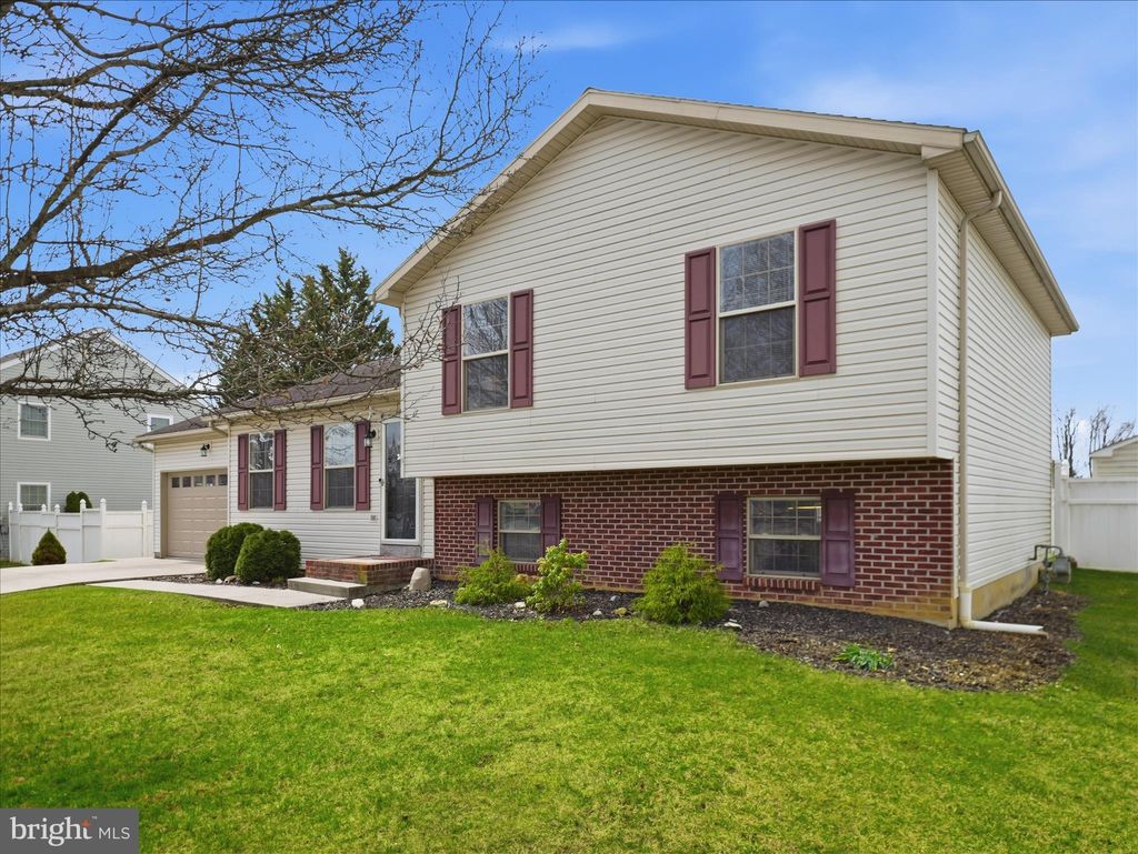 Photo of 1678 Beech Lane, HANOVER, PA 17331 (MLS # PAYK2098824)