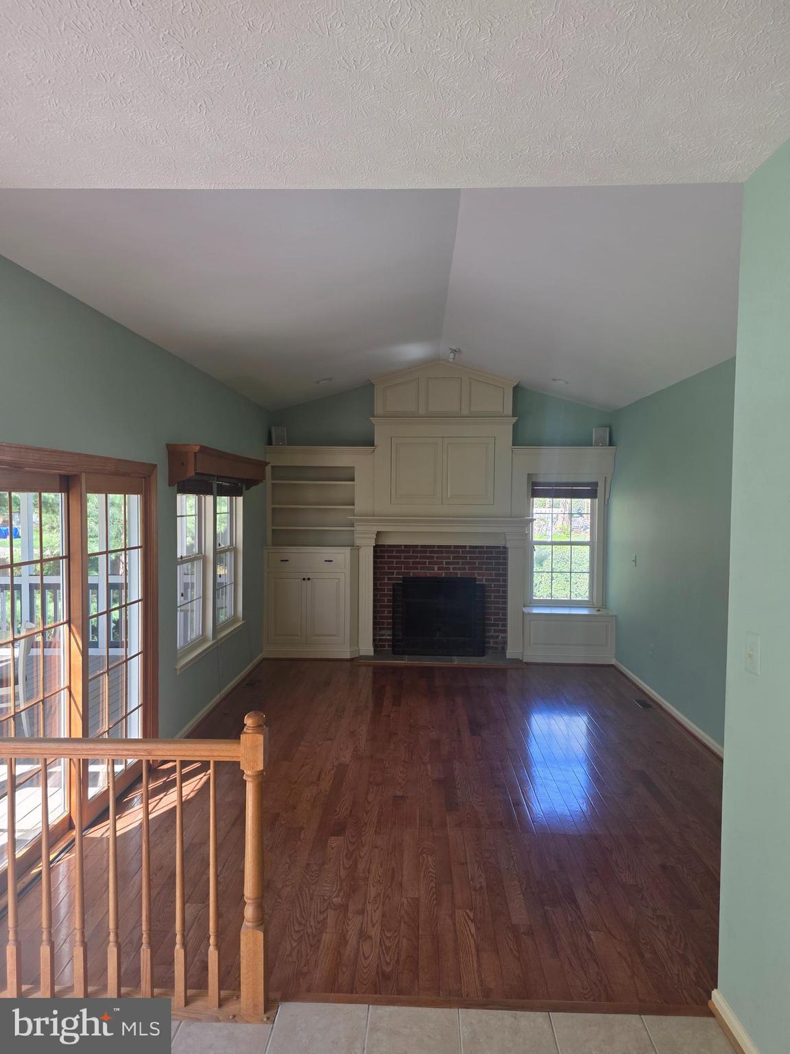 BATTLEFIELD ESTATES - Residential