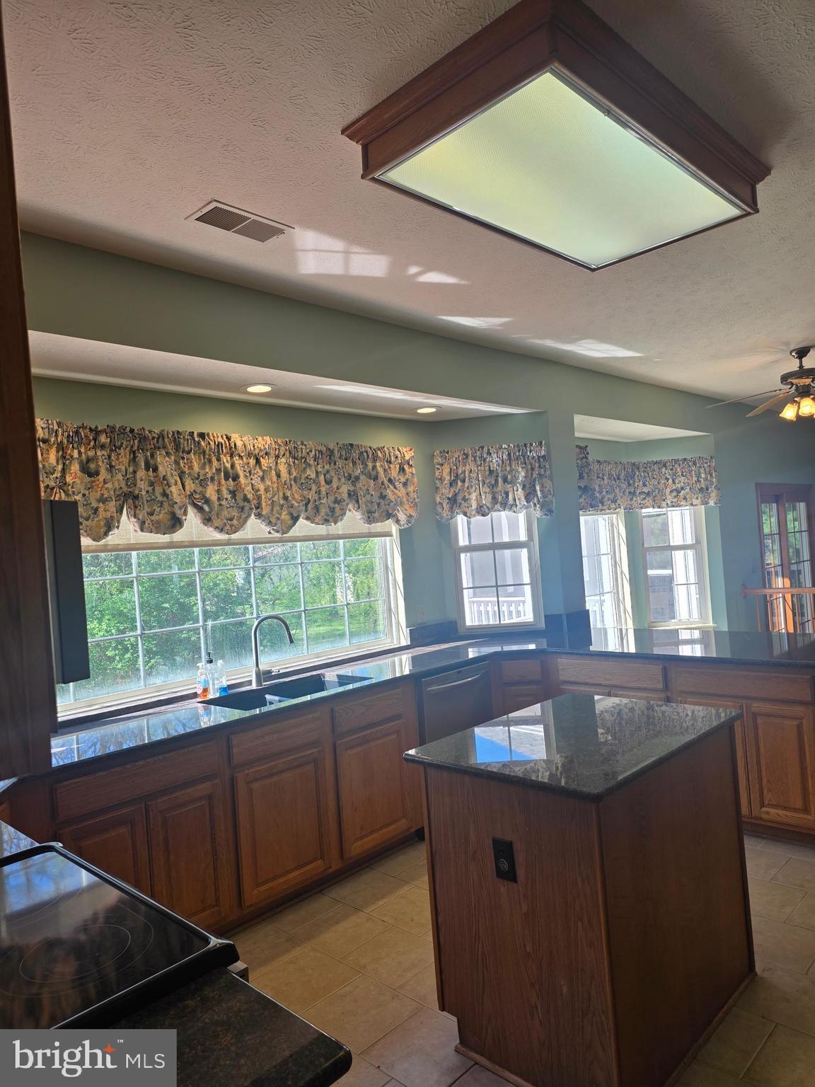 BATTLEFIELD ESTATES - Residential