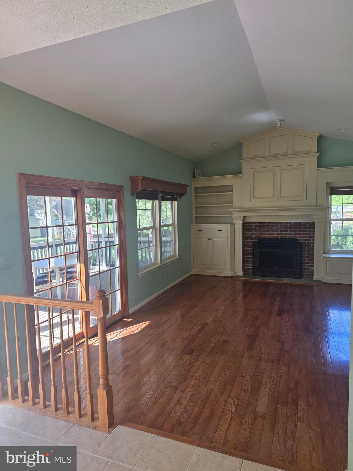 BATTLEFIELD ESTATES - Residential