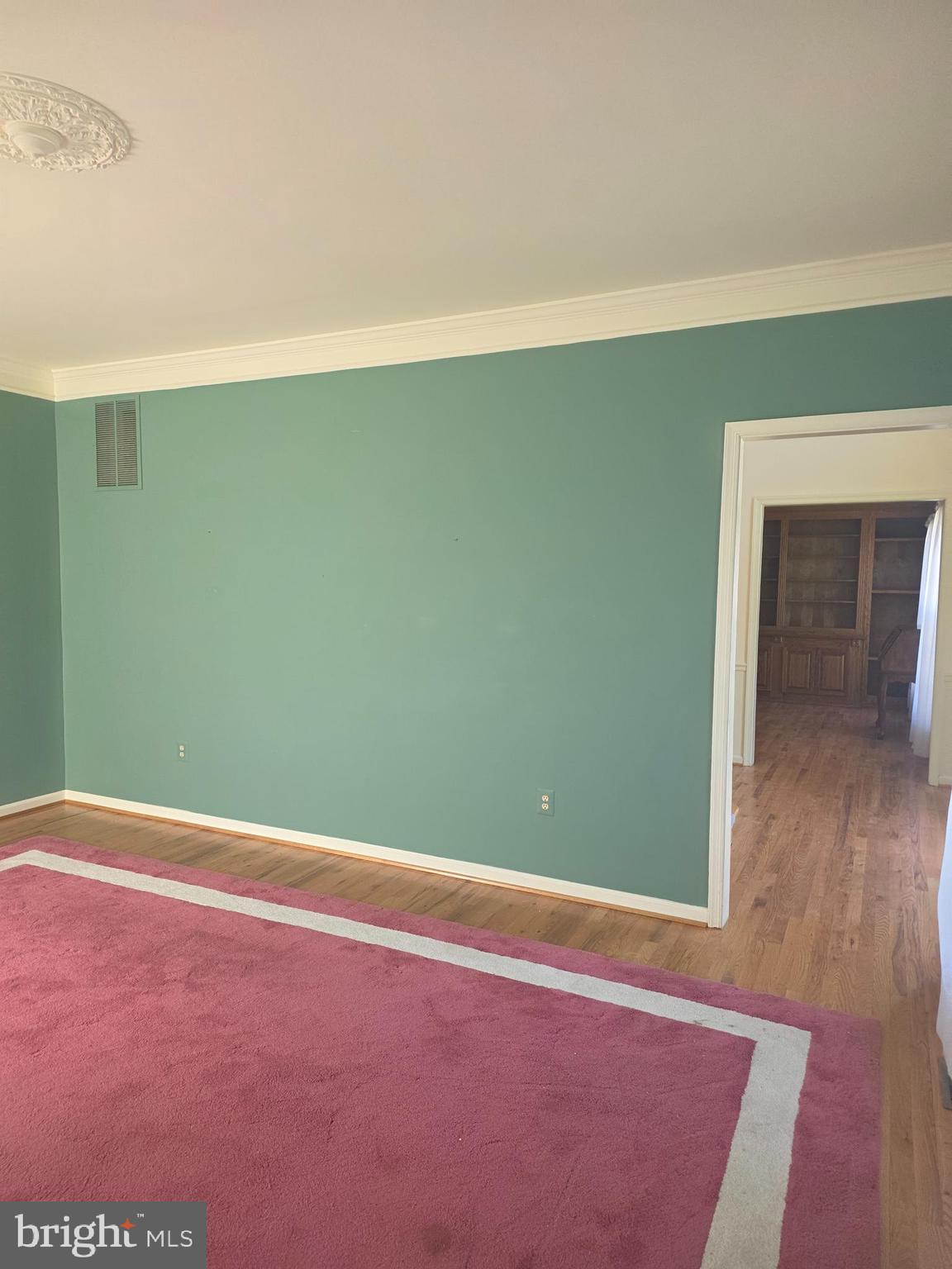 BATTLEFIELD ESTATES - Residential