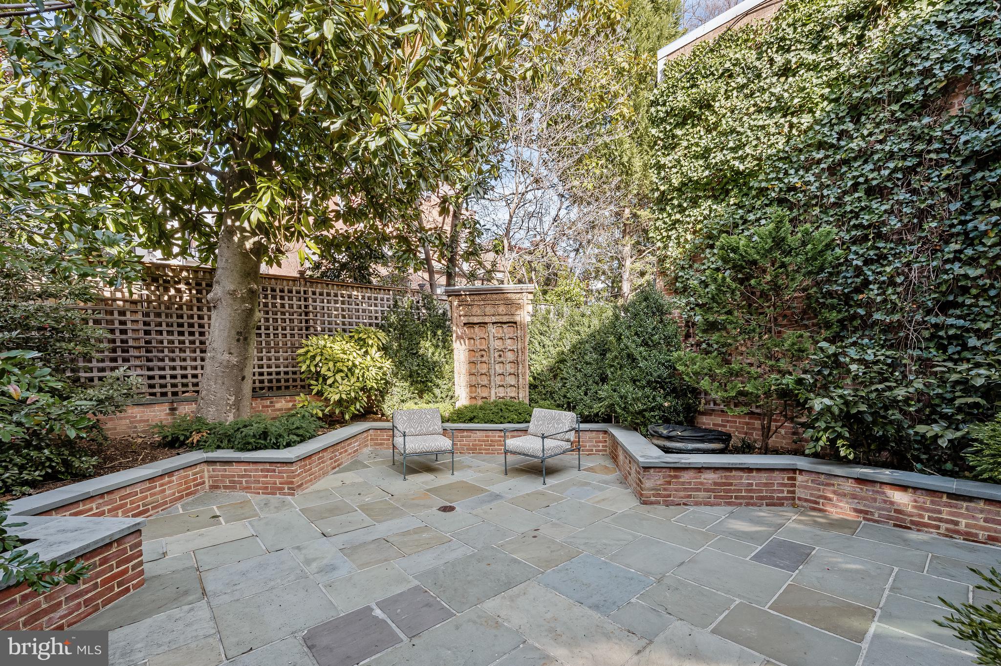 GEORGETOWN - Residential