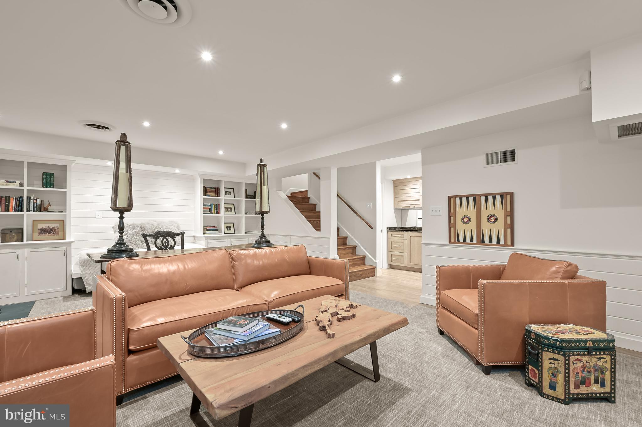 GEORGETOWN - Residential