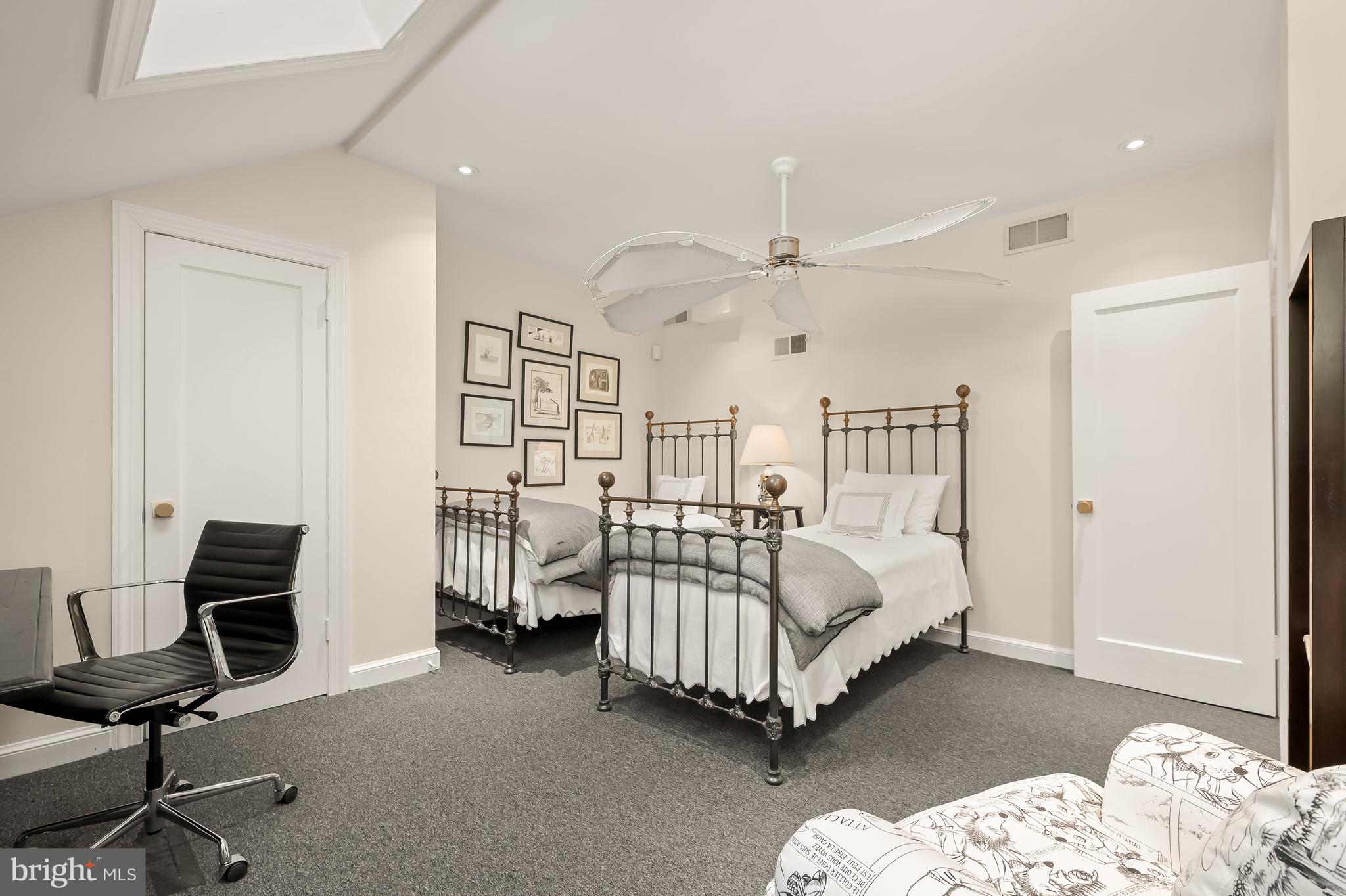 GEORGETOWN - Residential