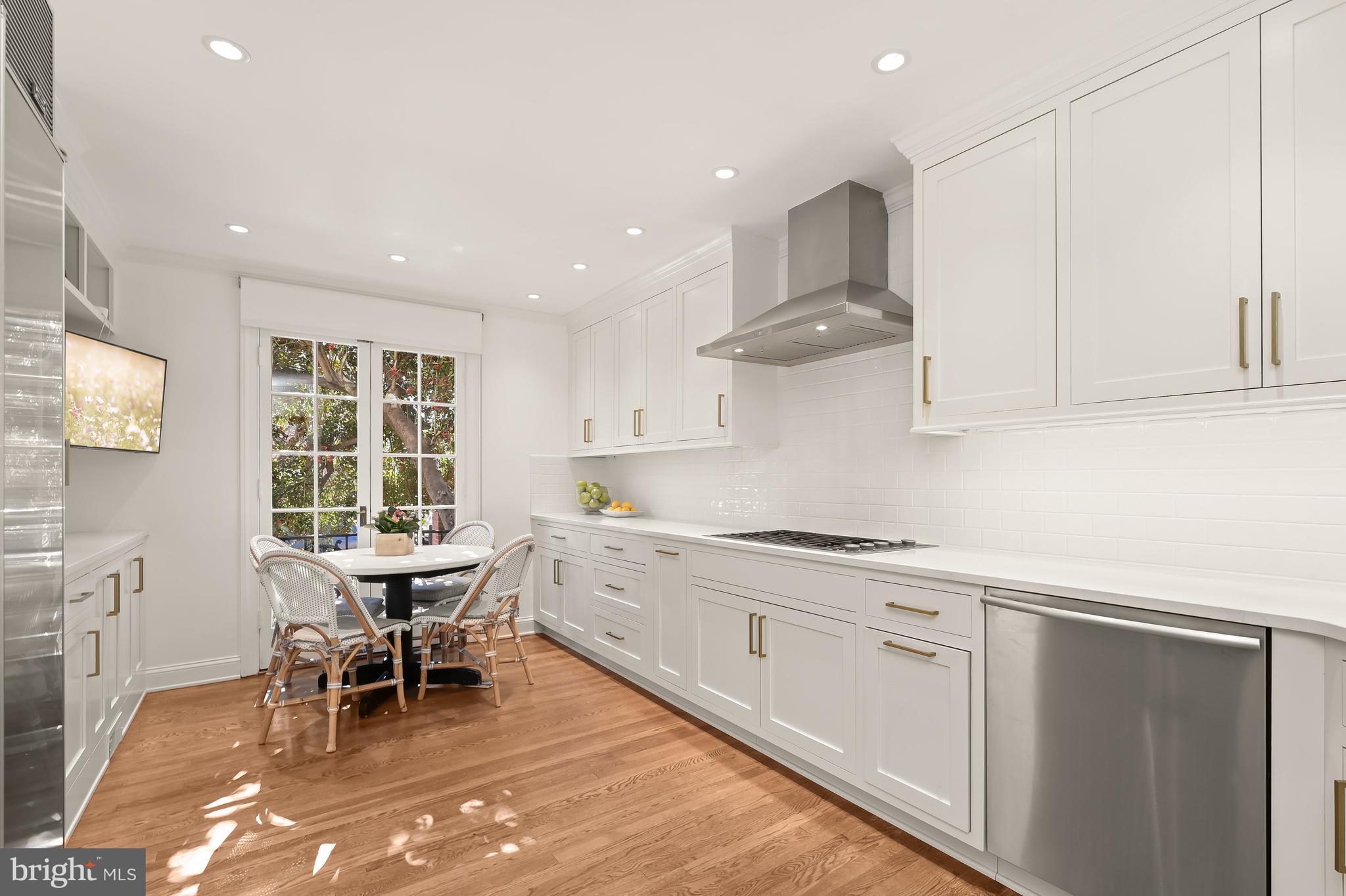 GEORGETOWN - Residential