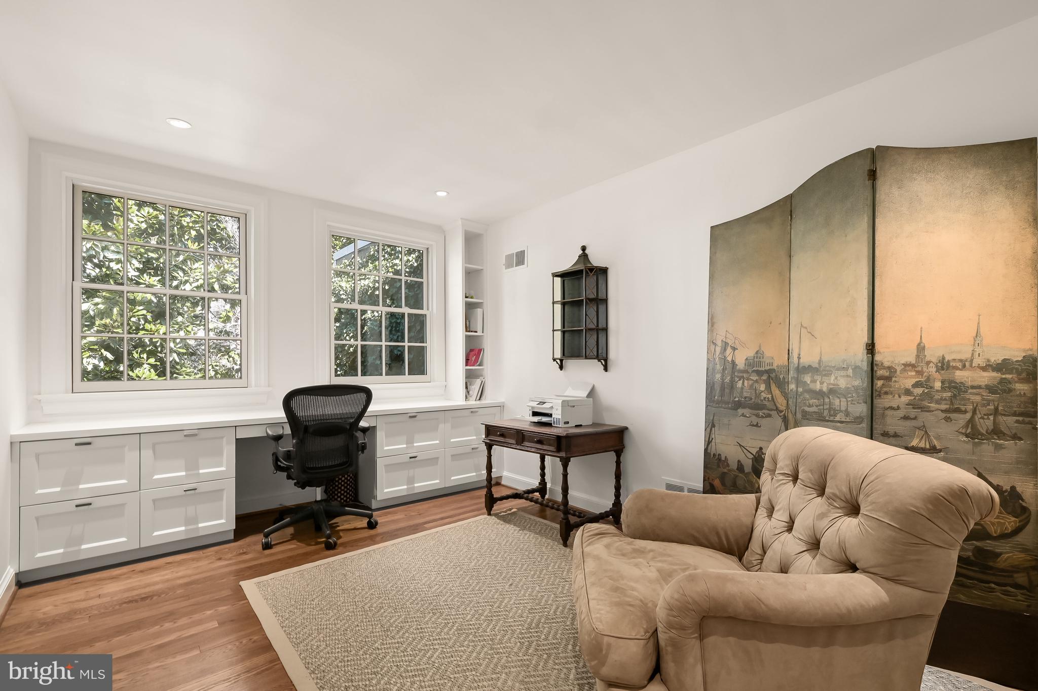 GEORGETOWN - Residential