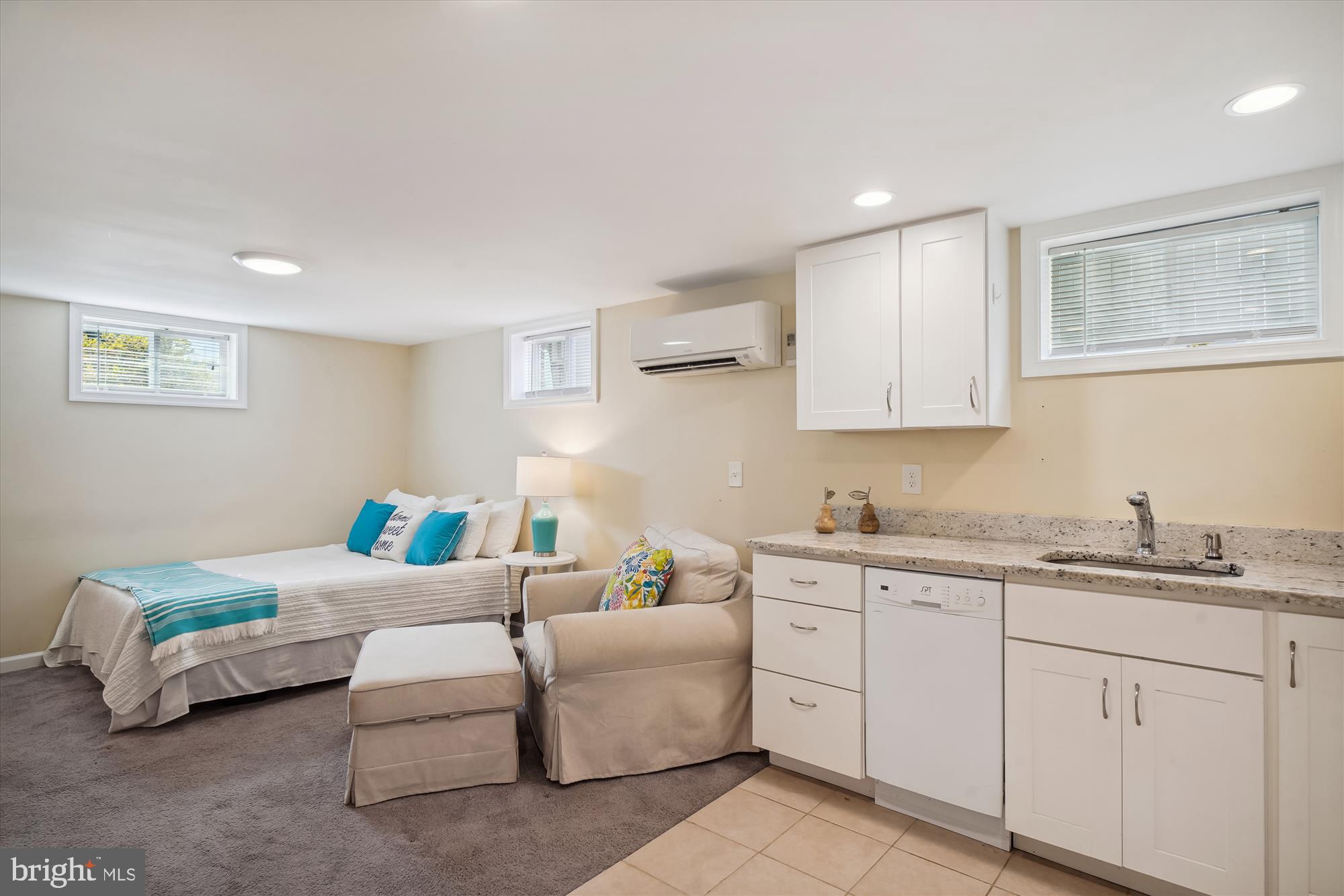 CARROLL KNOLLS - Residential