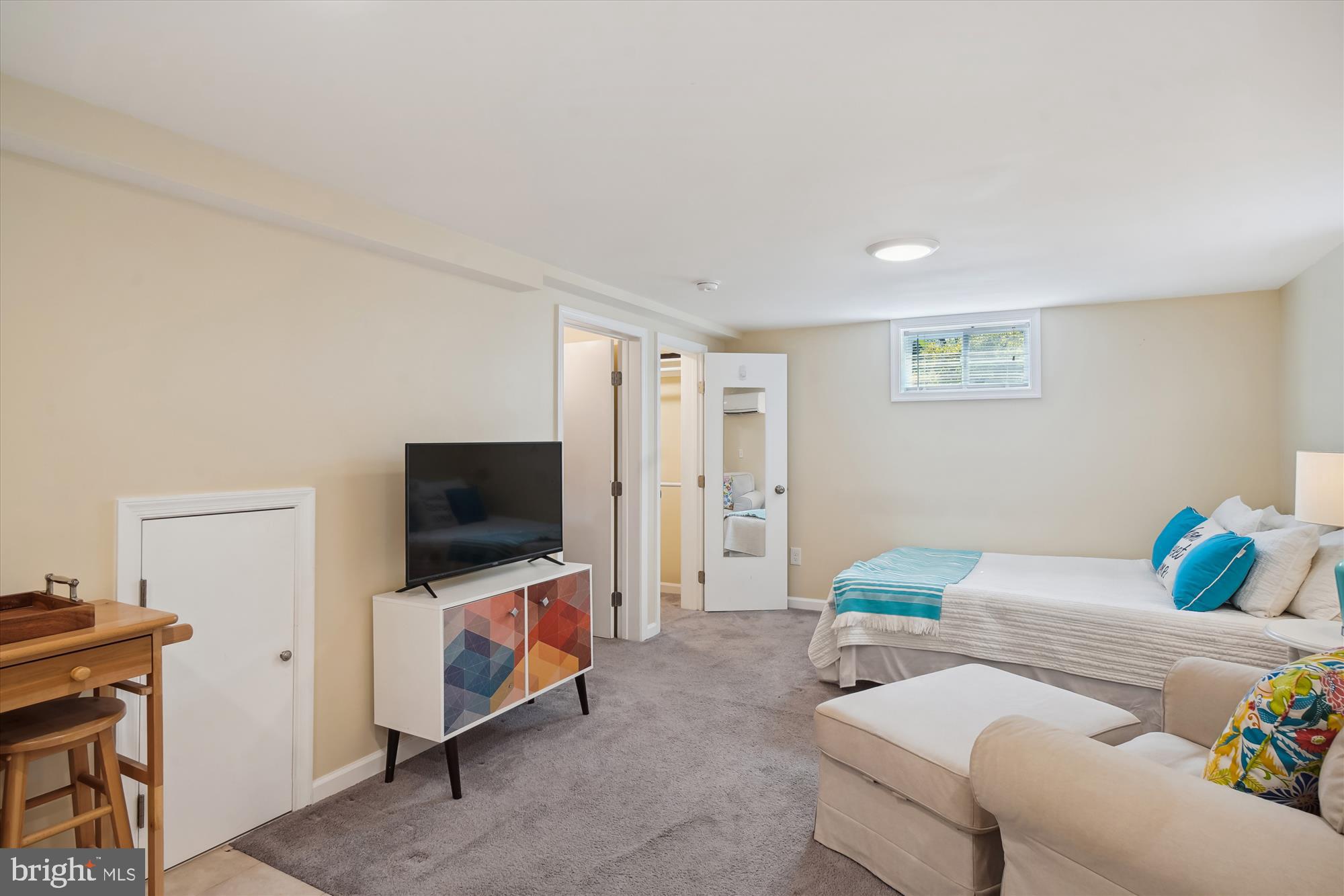 CARROLL KNOLLS - Residential