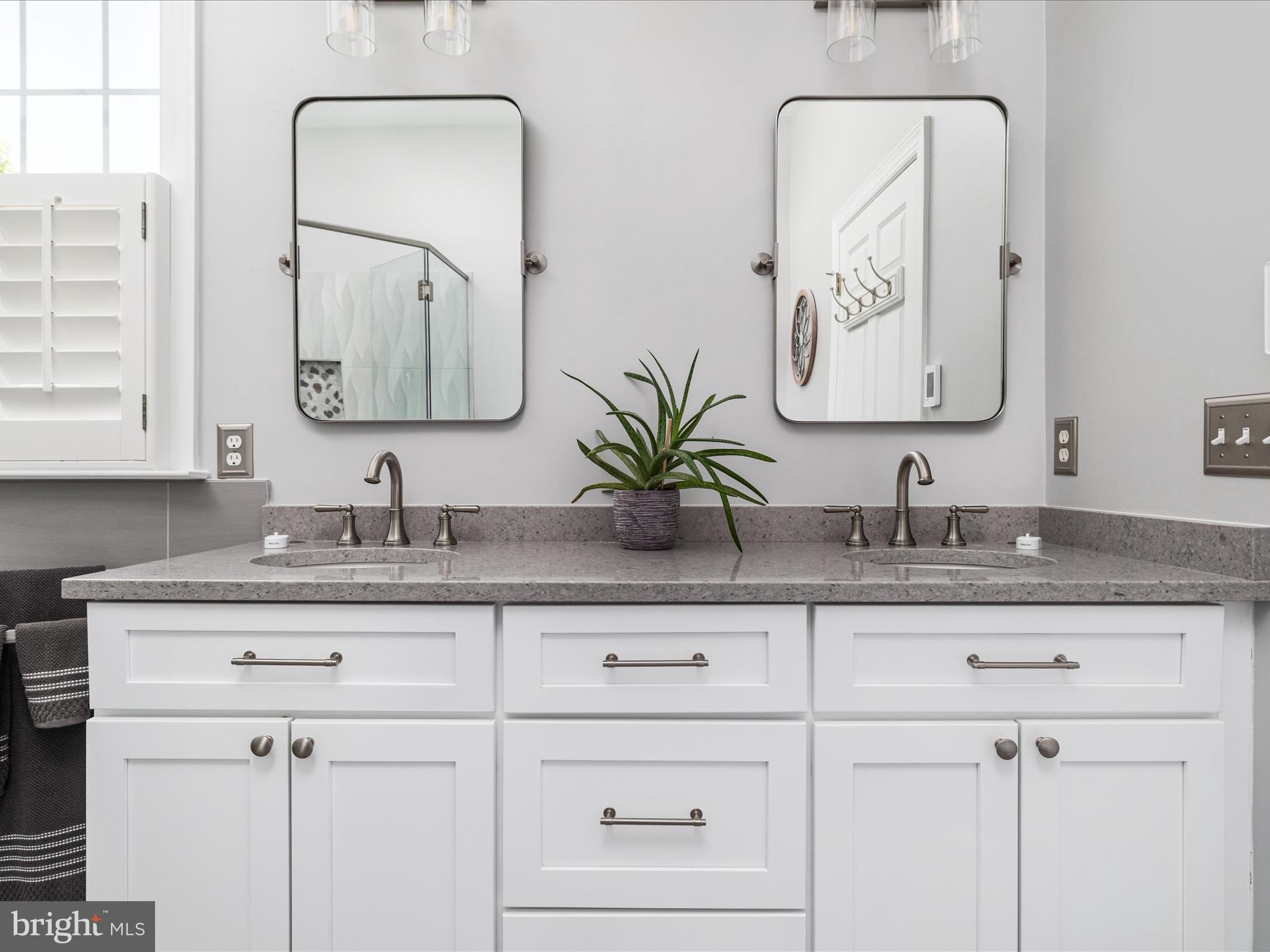 REGENCY AT DOMINION VALLEY - Residential