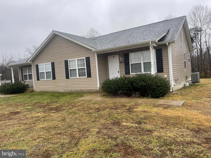 This property is convenient to NSWC Dahlgren!   Approx 35 min drive.   This  2  bedroom, 2 full bath Duplex offers nice open floor plan, double closets in both bedrooms.   Primary Bedroom  has ensuite bath.    Lots of opportunity for storage or use in the full, unfinished basement!   This rental  is served by well and septic so NO WATER or SEWER BILL!     All applications to be completed online.   Each person 18 & over occupying  shall fill out separate application.  Only those listed on application to occupy the residence.   Non Refundable application fee of $50 per person, paid by credit card online with the application.  .    This is on a 2 bedroom septic so no more that 4 people (2 per bedroom) on lease.    
Pictures are from prior to current tenant taking occupancy.    Landlord desires 650 or greater credit score.   Landlord will review credit  and criminal background check.    Monthly income needs to be 3X gross rent.     All utilities except well and septic to be paid by tenant..   This is a NO Smoking, NO Vaping, No pets allowed property.