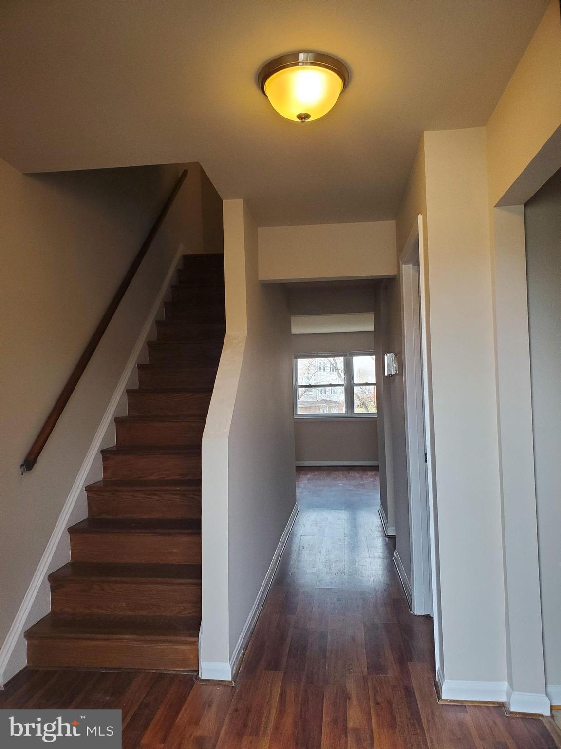 MONIKA COURTS - Residential Lease