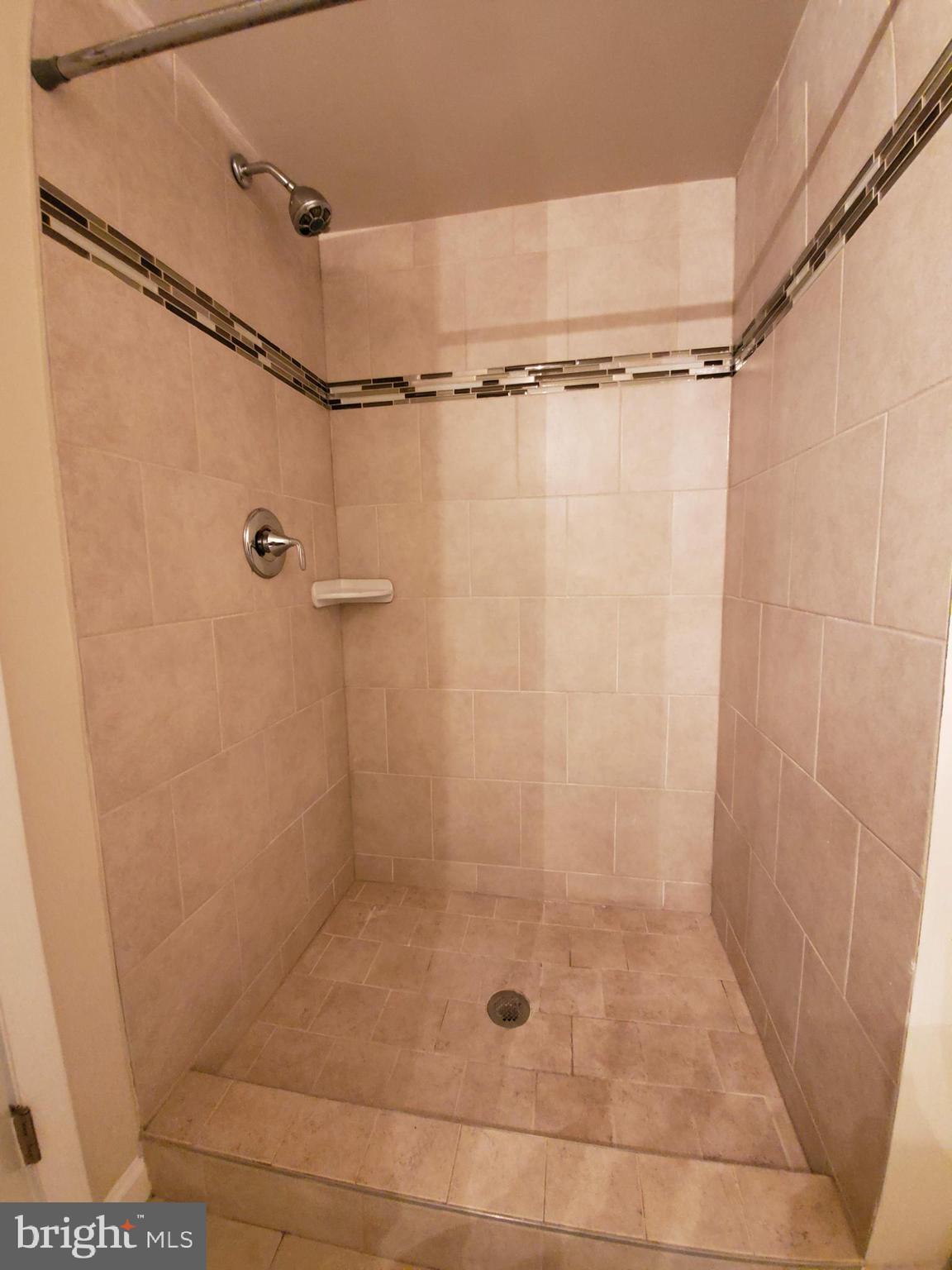 MONIKA COURTS - Residential Lease