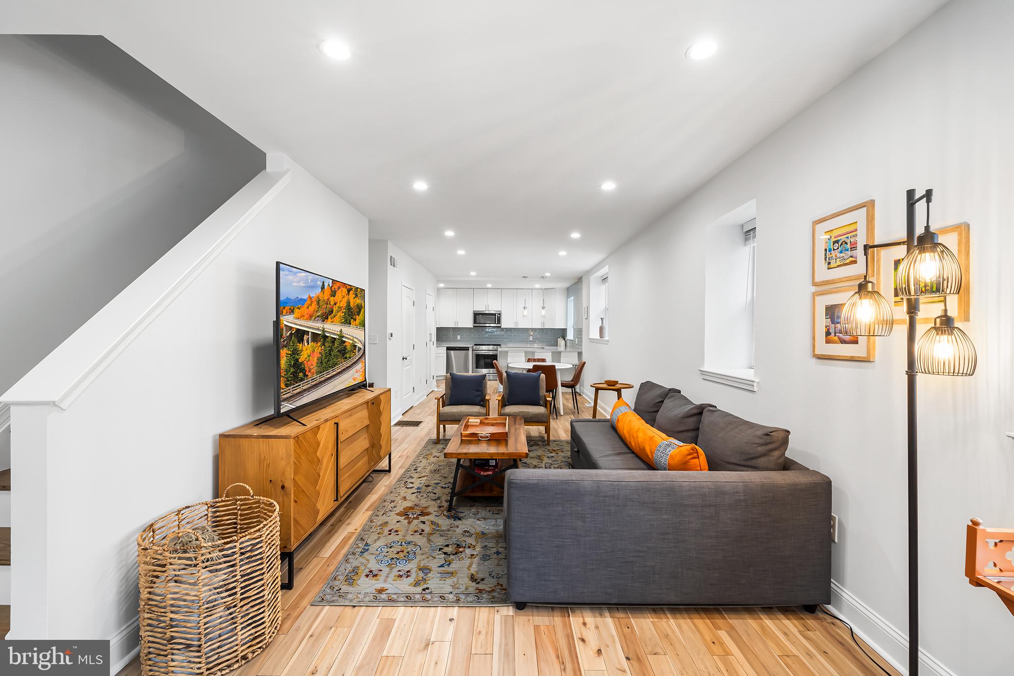 EAST PASSYUNK CROSSING - Residential