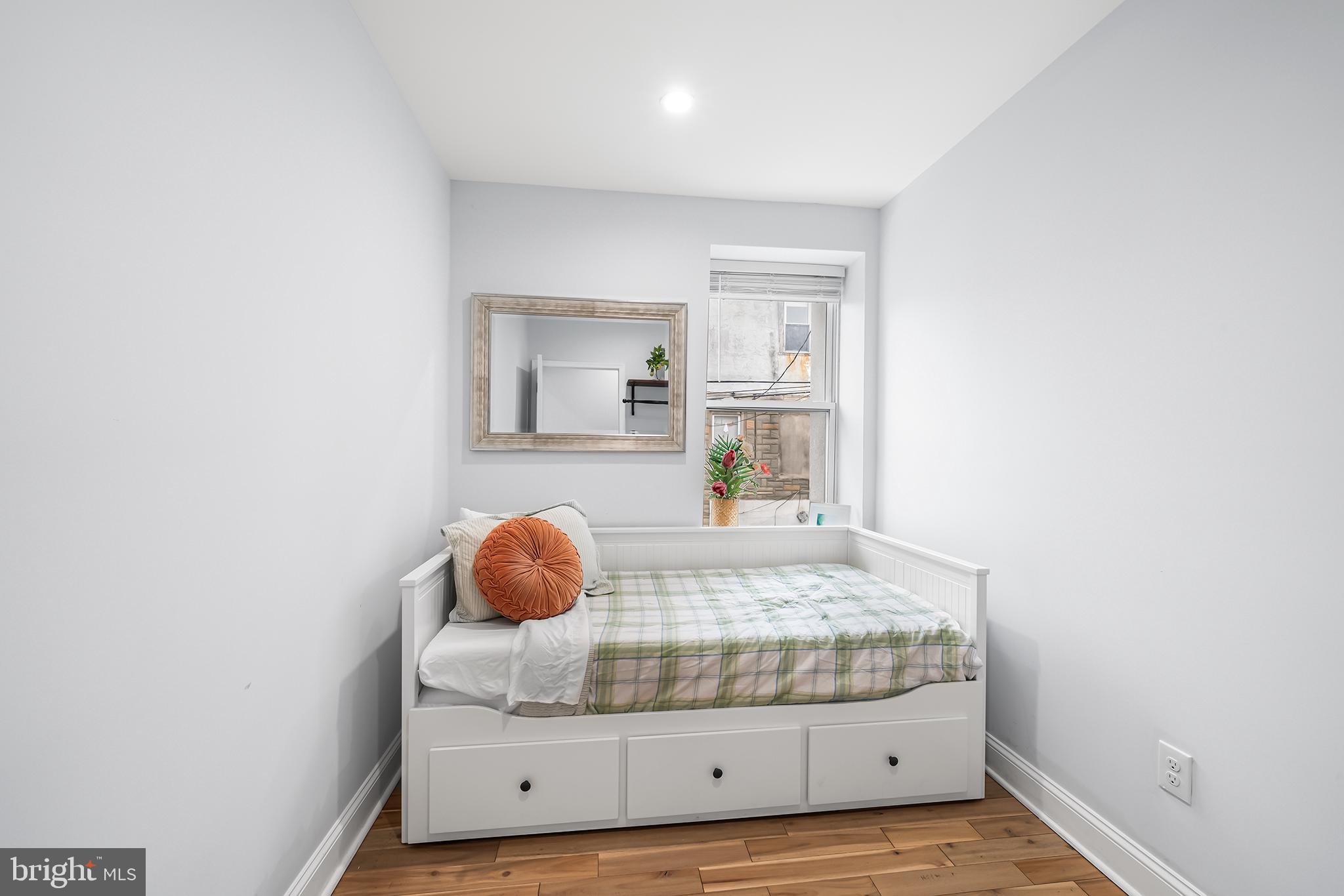 EAST PASSYUNK CROSSING - Residential