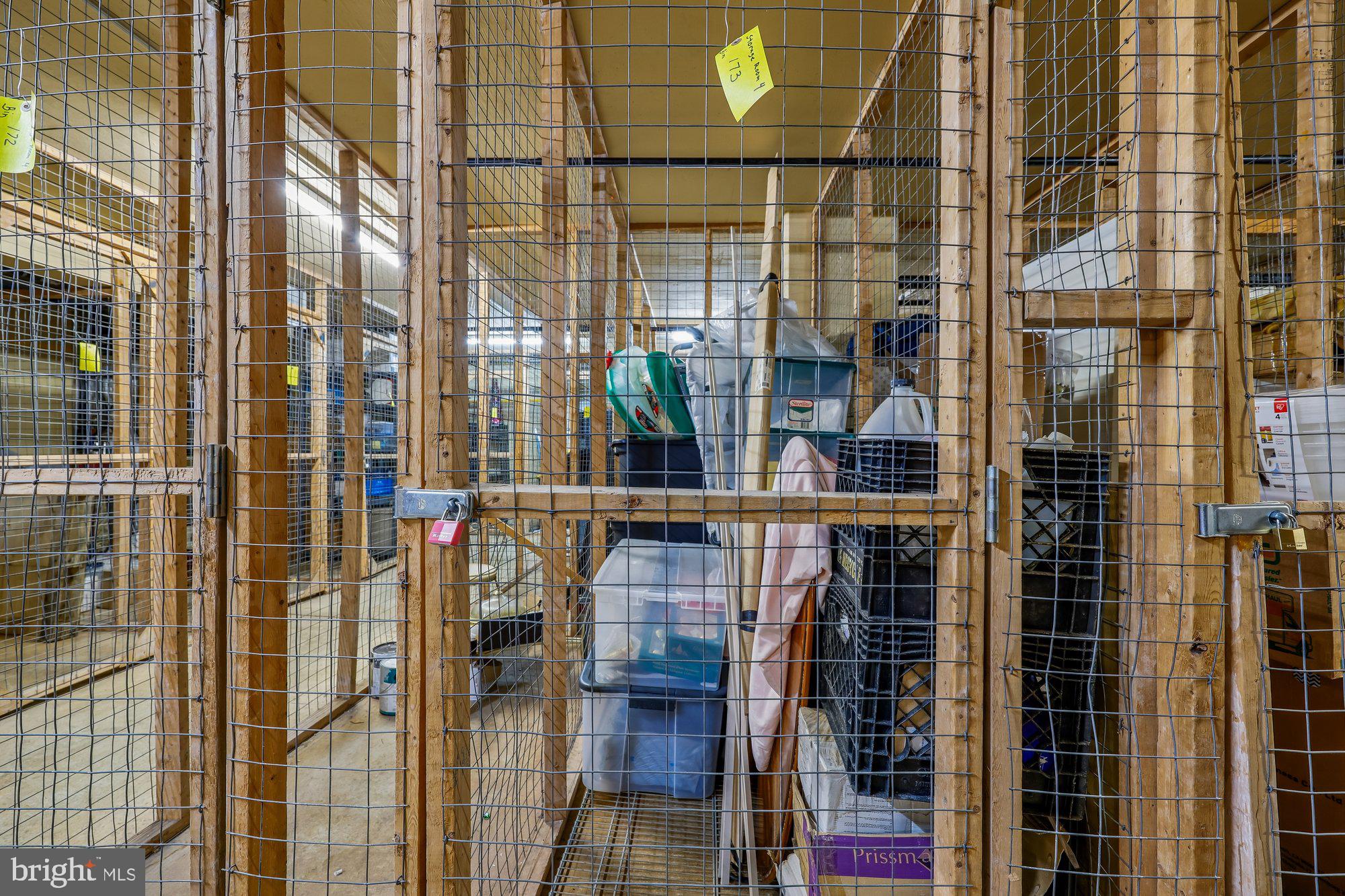 FAIRWAYS SOUTH - Residential