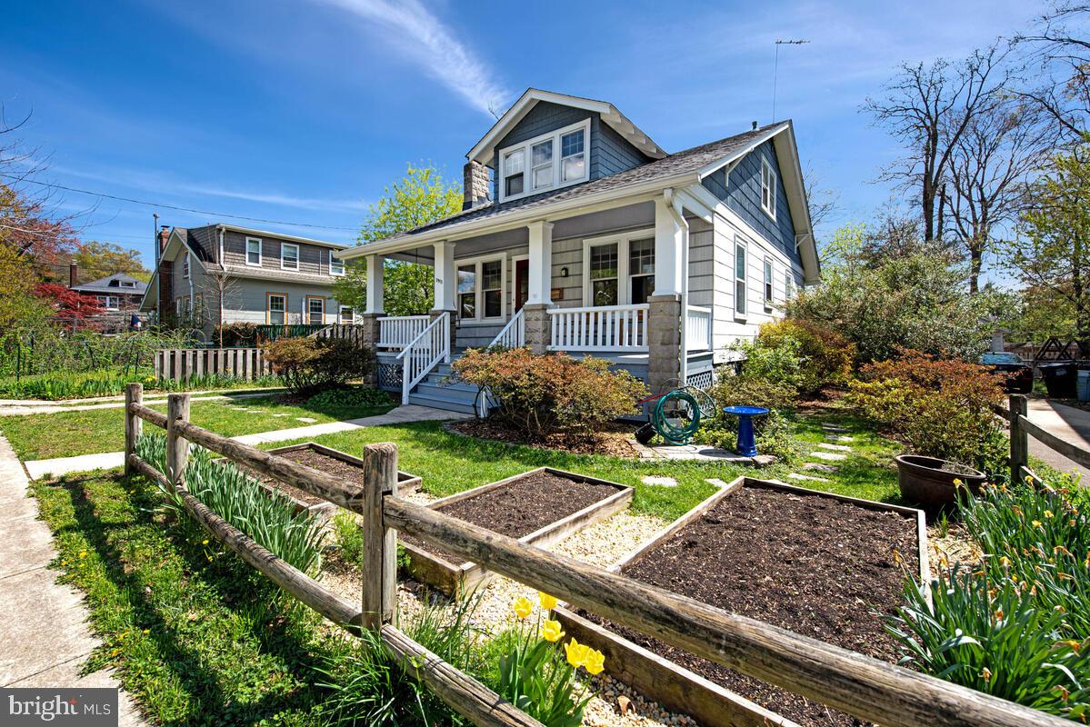 3913 JEFFERSON STREET