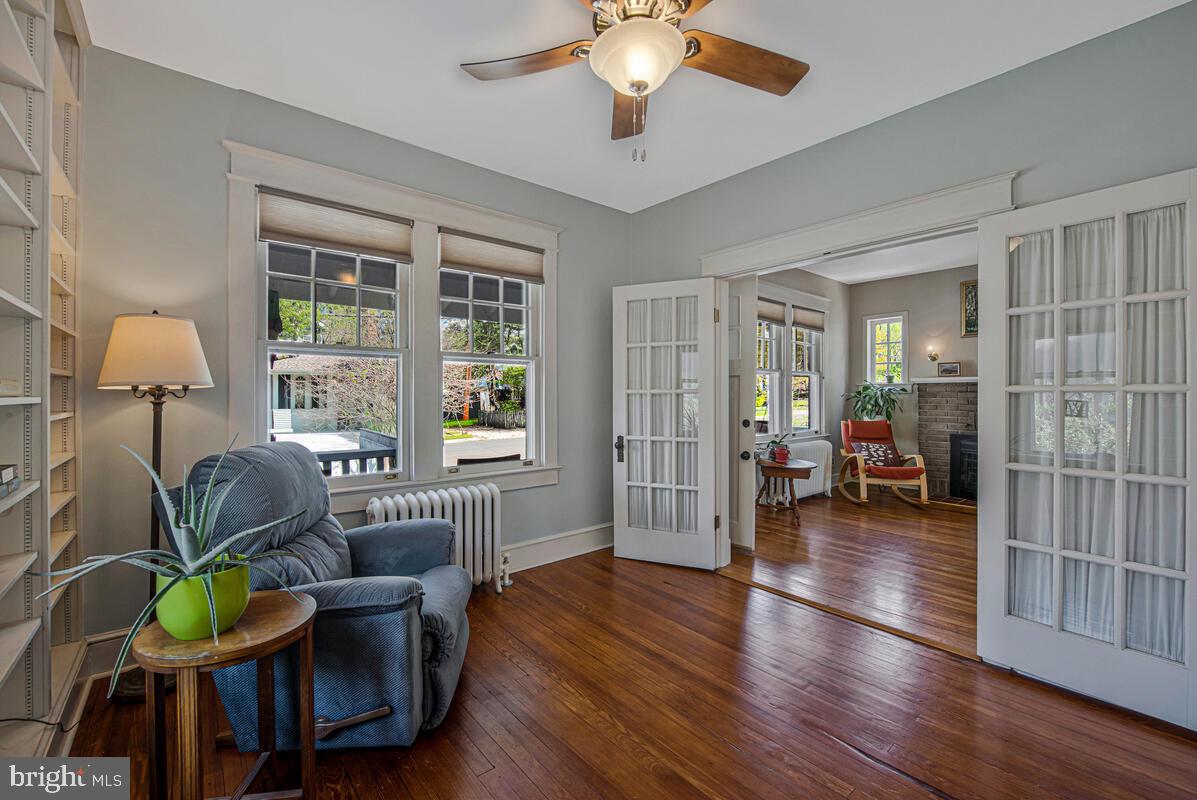 HYATTSVILLE HILLS - Residential