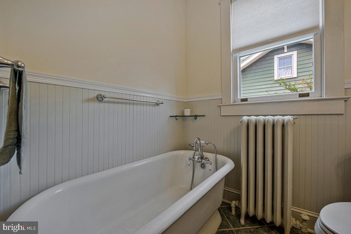 HYATTSVILLE HILLS - Residential