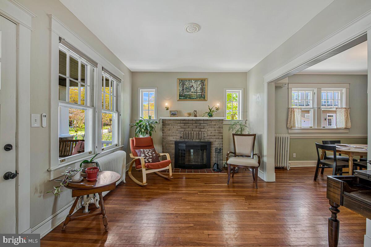 HYATTSVILLE HILLS - Residential