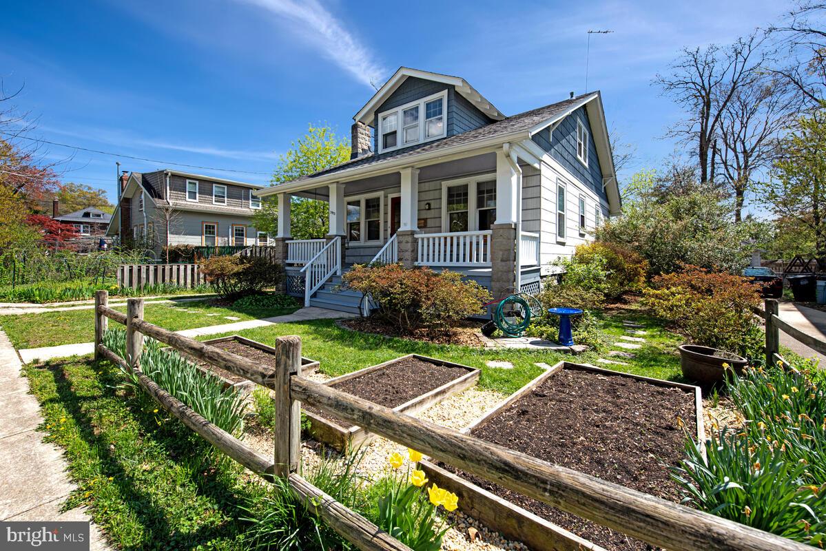 HYATTSVILLE HILLS - Residential